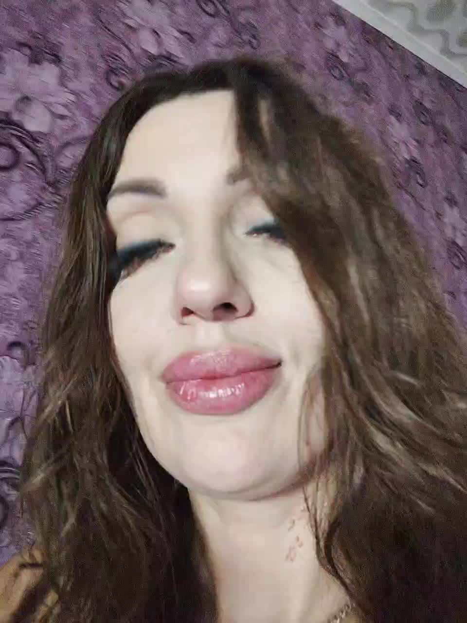 SexyKitty75-1 Adult Chat September 11, 2025