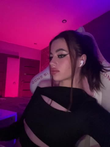 HotGirlEva Adult Chat September 11, 2025