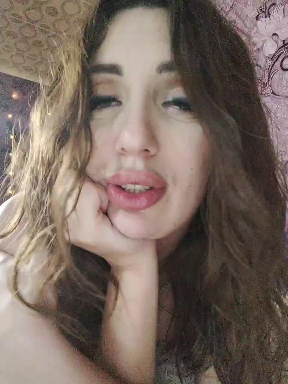 SexyKitty75-1 Adult Chat September 11, 2025