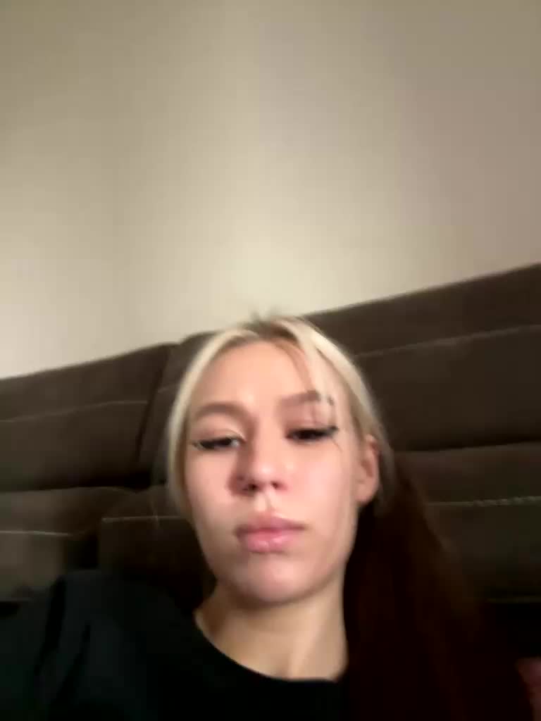 askorbinkiii Adult Chat September 11, 2025