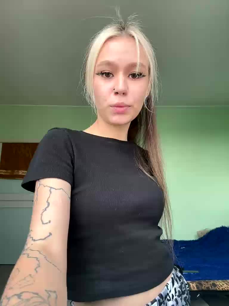 askorbinkiii Adult Chat September 11, 2025