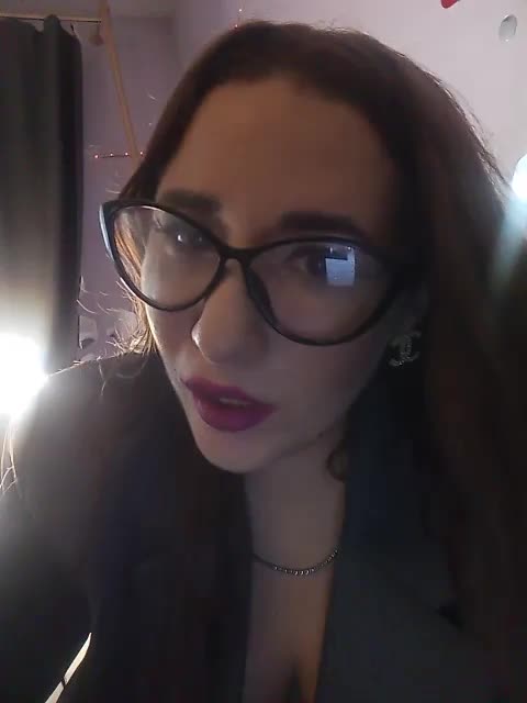 Sofa999 Adult Chat September 11, 2025