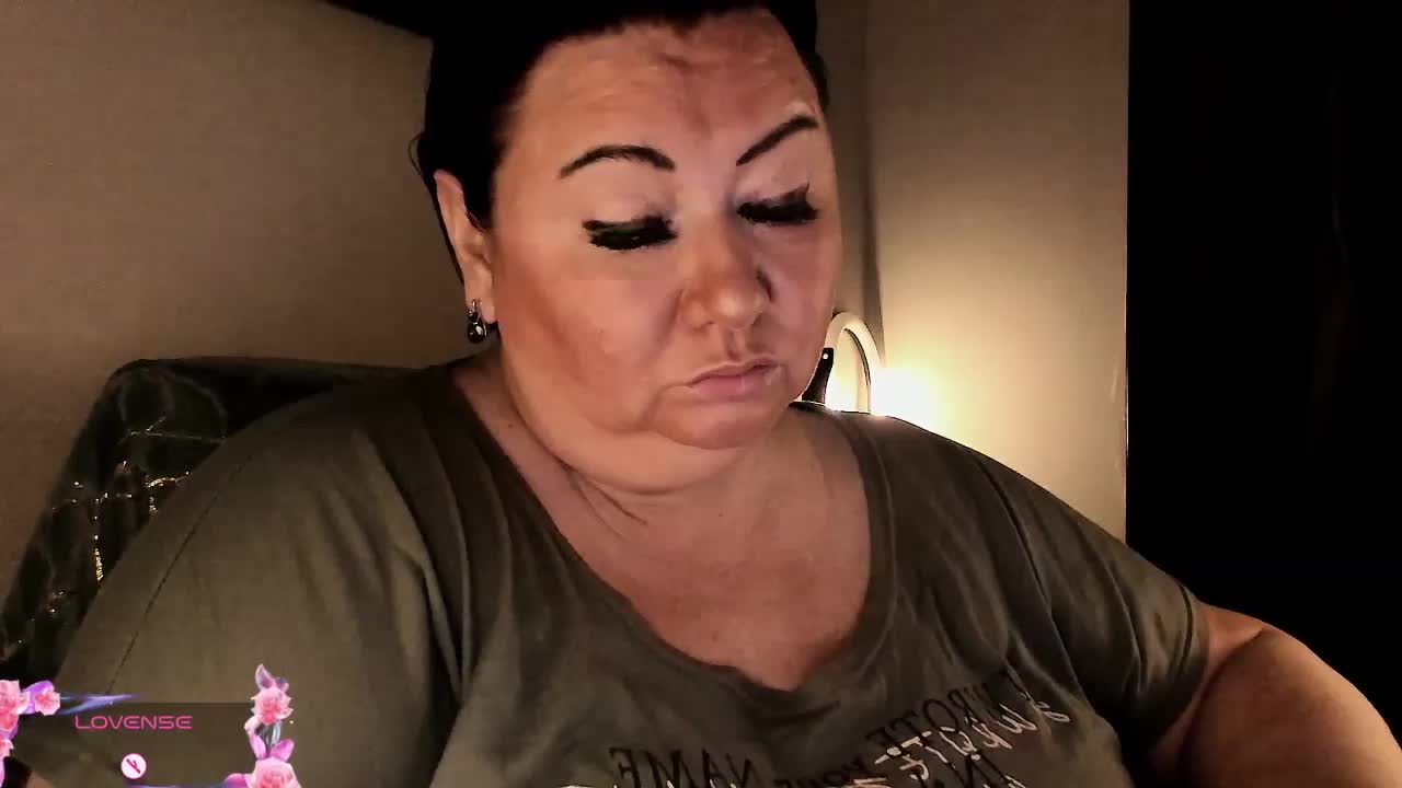 Alinahott1 Adult Chat September 11, 2025