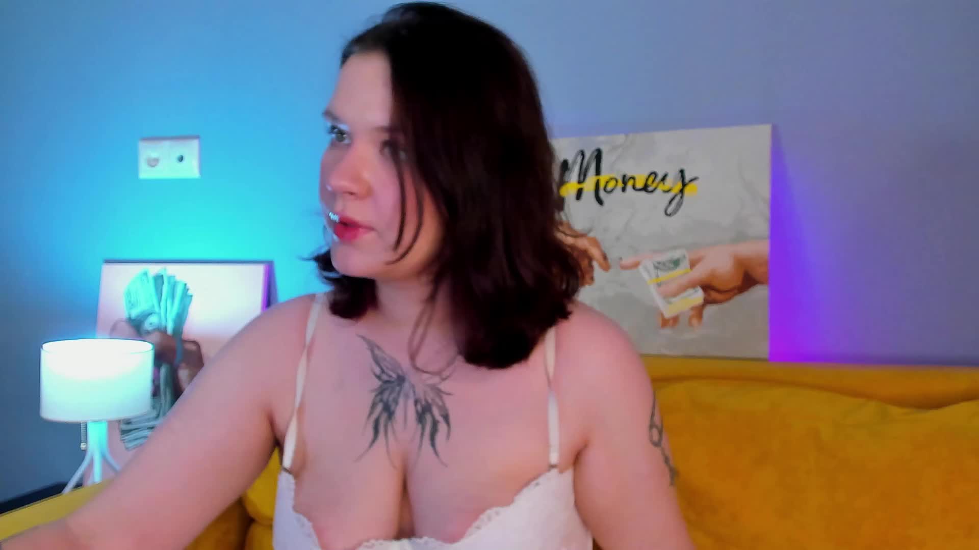 Ficha Adult Chat September 12, 2025