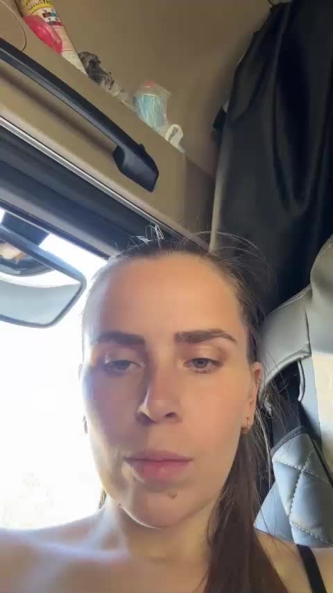 LolaSexxx Adult Chat September 12, 2025