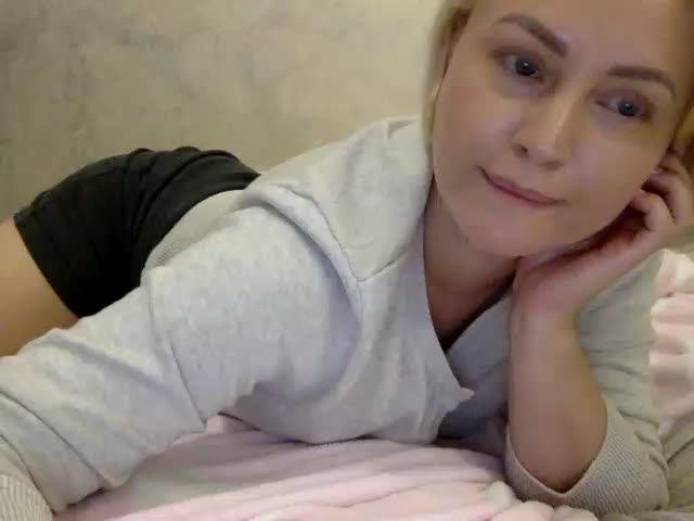 CozySandra Adult Chat September 12, 2025