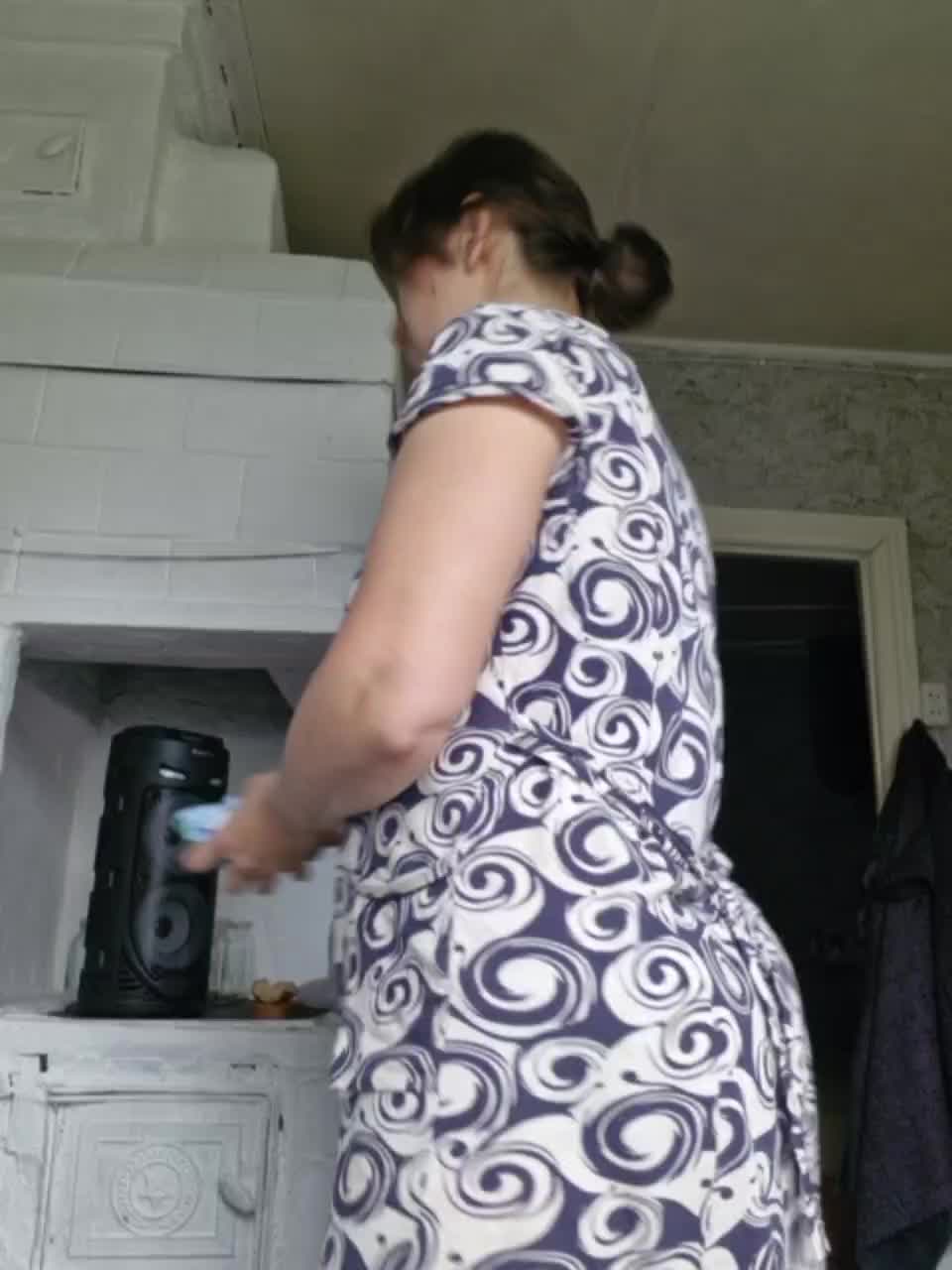 NiKa-ON Adult Chat September 12, 2025