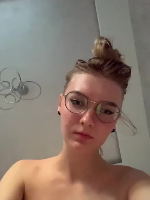 -Nezukoo- Adult Chat September 12, 2025