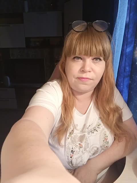 Svetlanka04 Adult Chat September 12, 2025