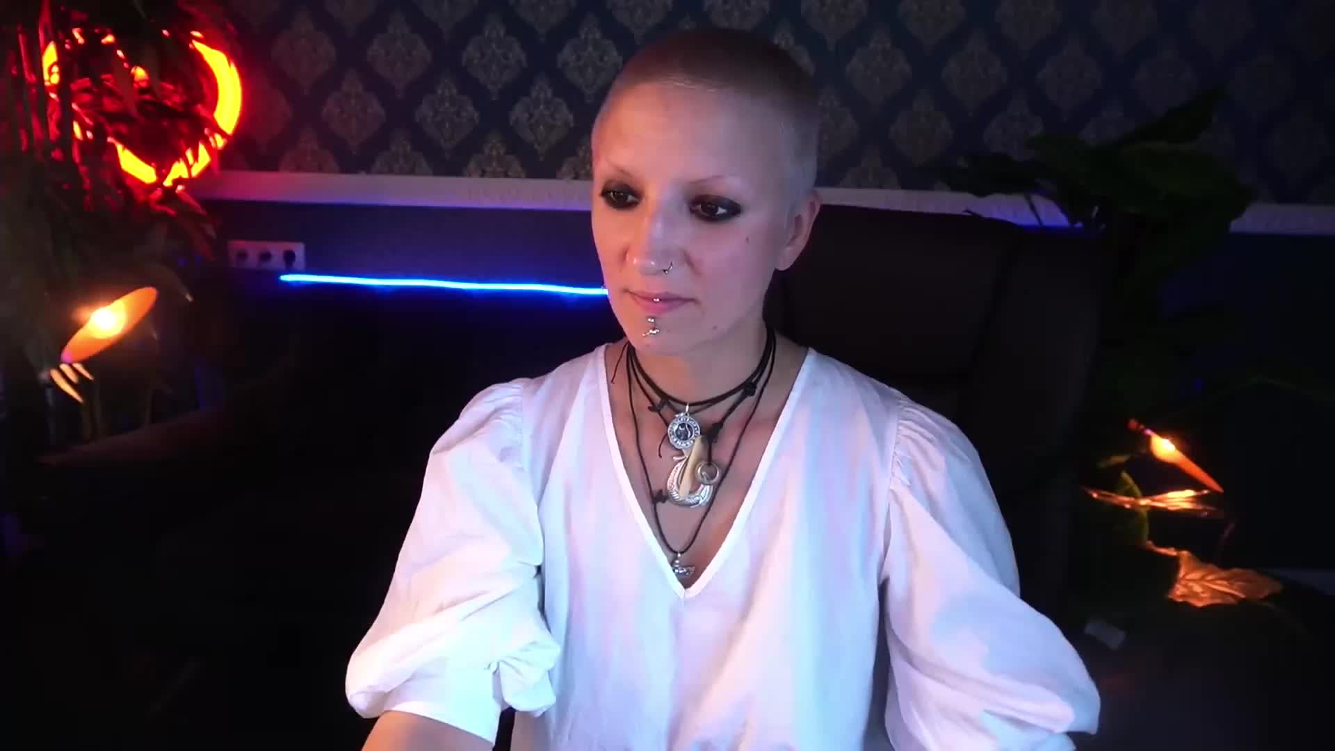 MiraMoonn Adult Chat September 12, 2025