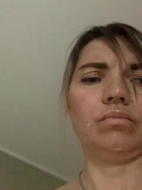 Ella-Pearlie Adult Chat September 12, 2025