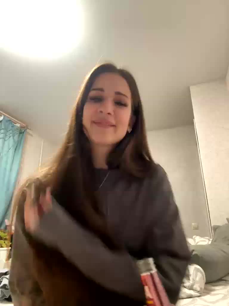 Reina-Koneko Adult Chat September 12, 2025