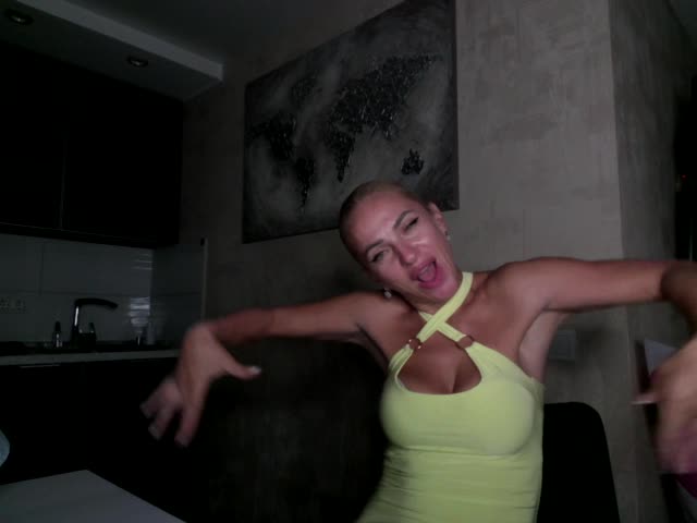 annamari1563 Adult Chat September 12, 2025