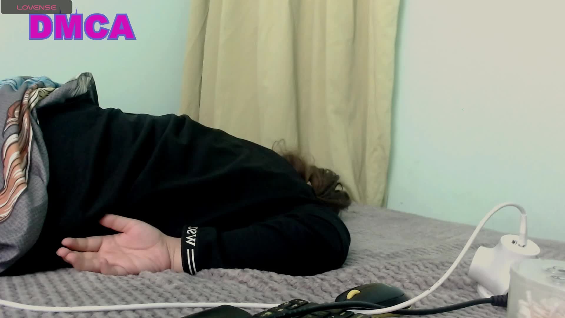 sweet-dream-foxx Adult Chat September 12, 2025