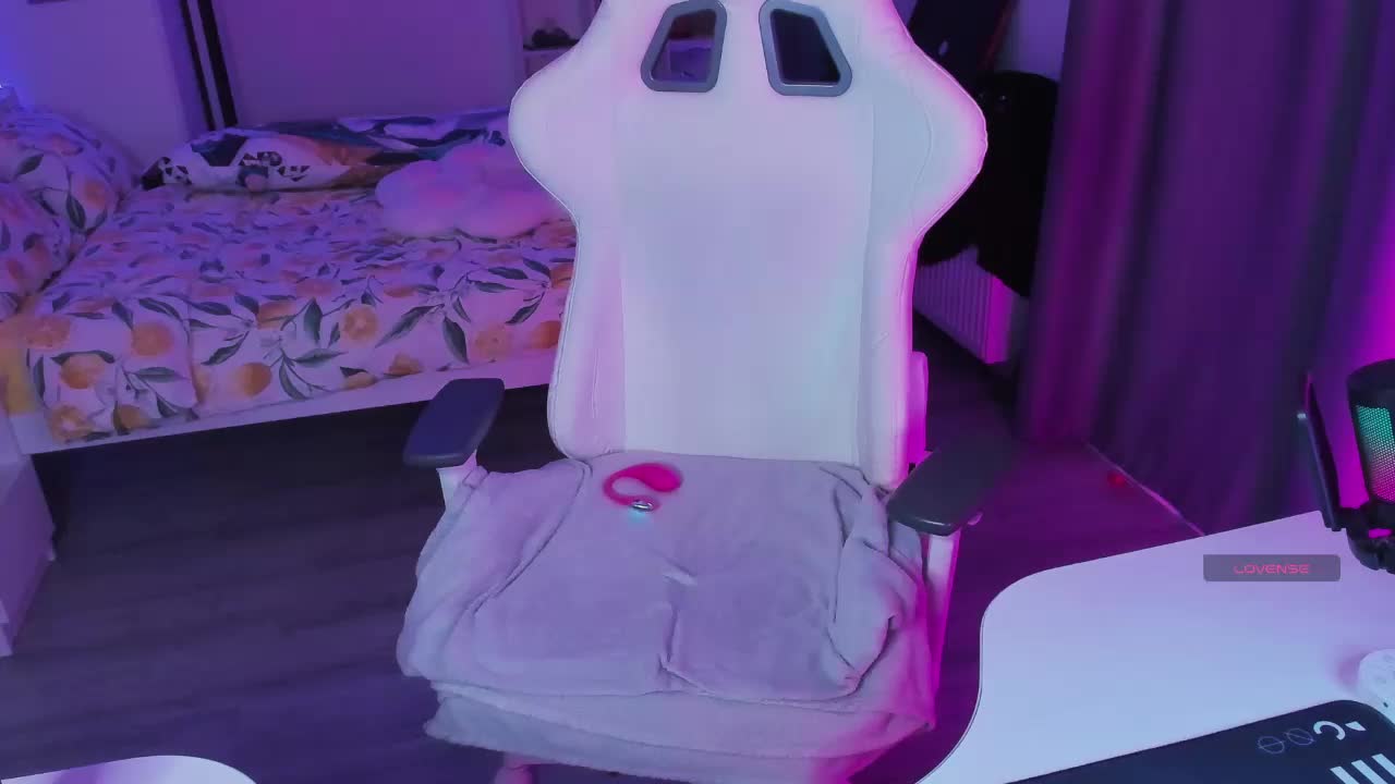 Yumi_Youkai Adult Chat September 12, 2025