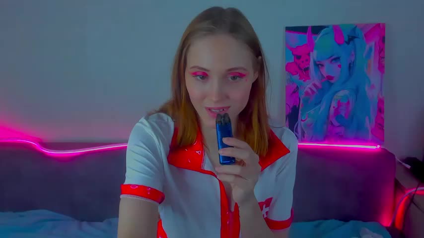 Gina_lovelyy Adult Chat September 12, 2025