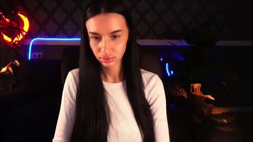 snow_whiteeex Adult Chat September 12, 2025