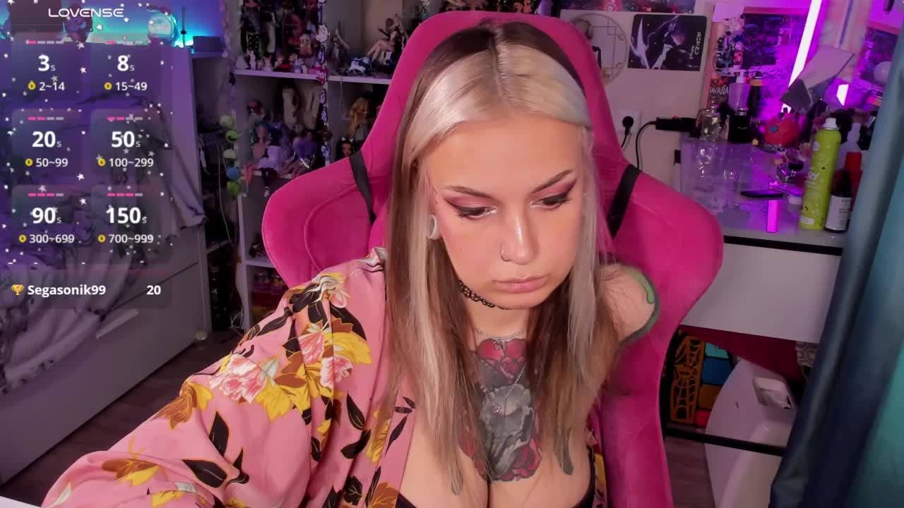 ChloeKohaku Adult Chat September 12, 2025