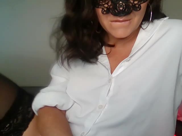 Amira-Xa Adult Chat September 12, 2025