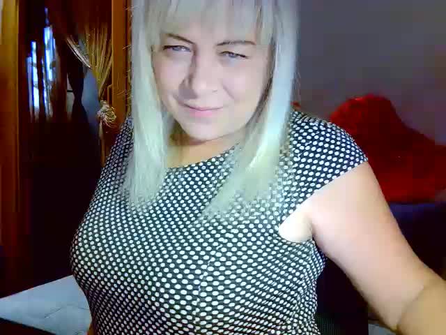 Savan35na Adult Chat September 12, 2025