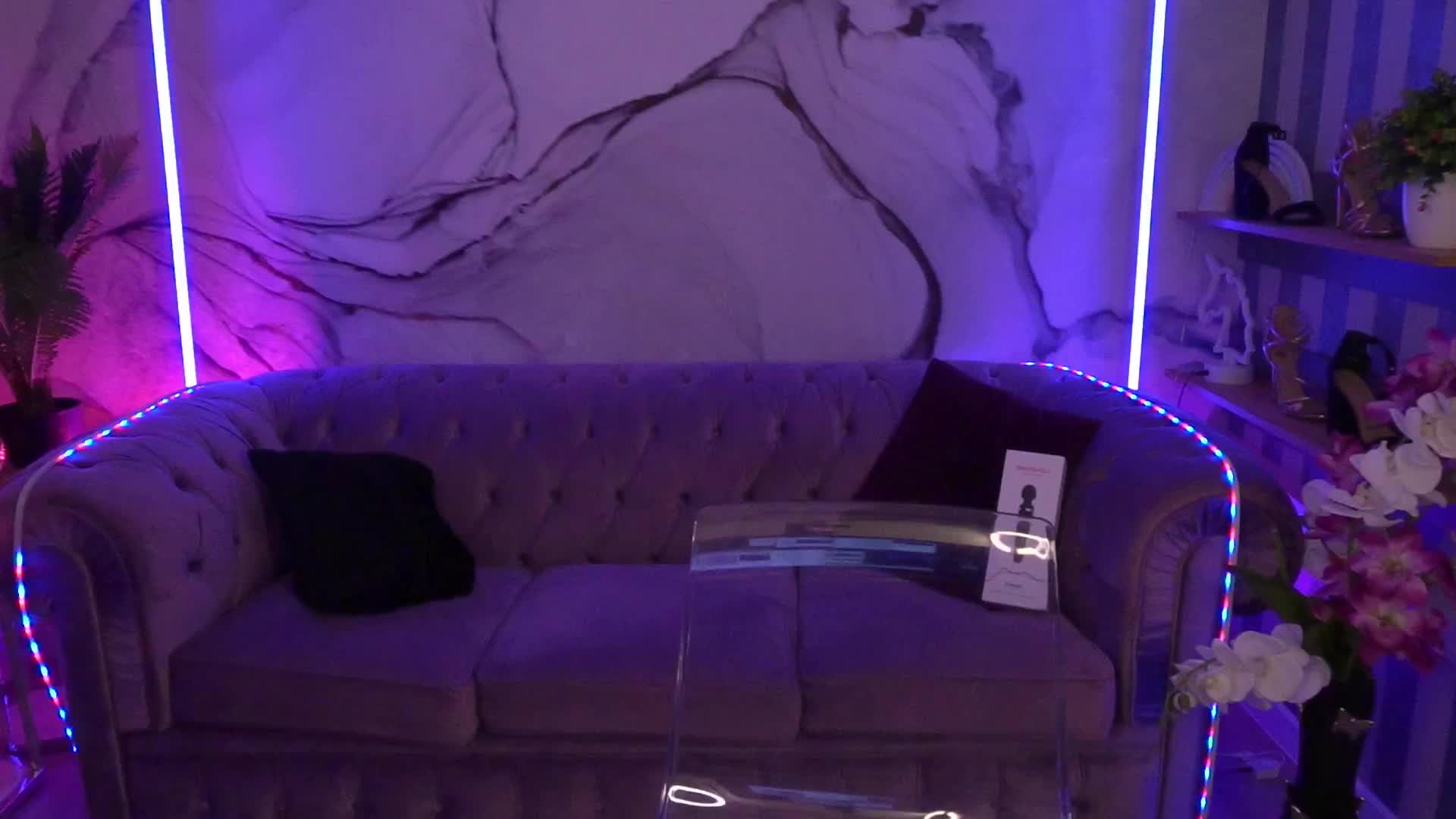 DiamondGoldie Adult Chat September 12, 2025