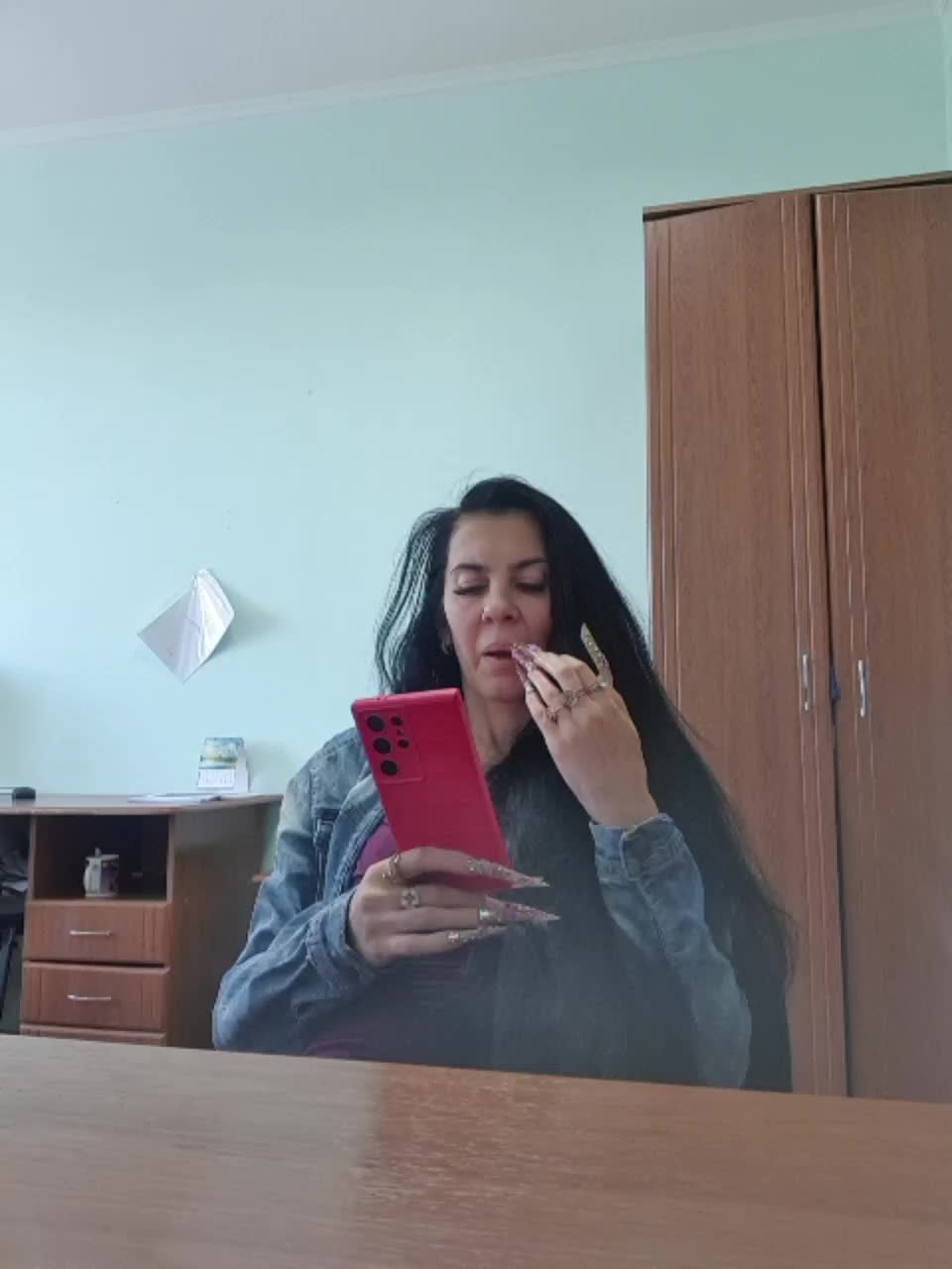 -France- Adult Chat September 12, 2025