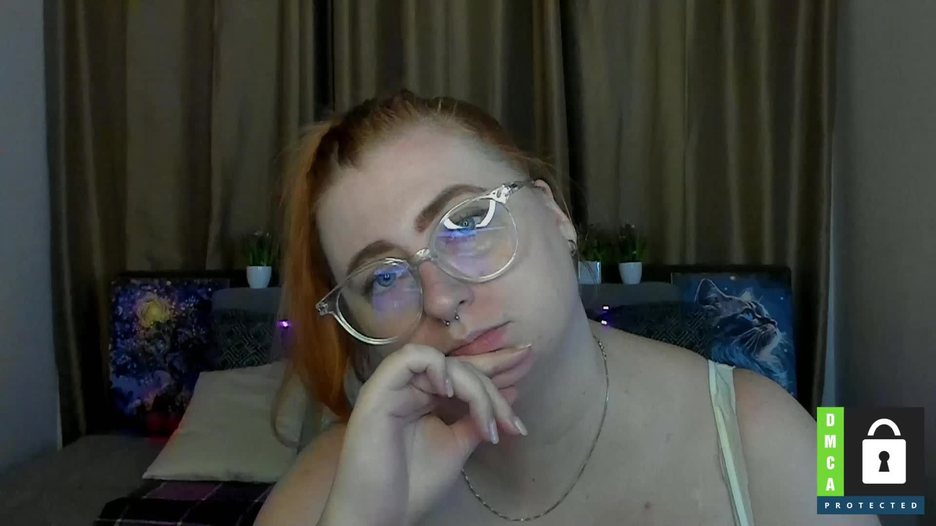 Aliciaredluv Adult Chat September 12, 2025