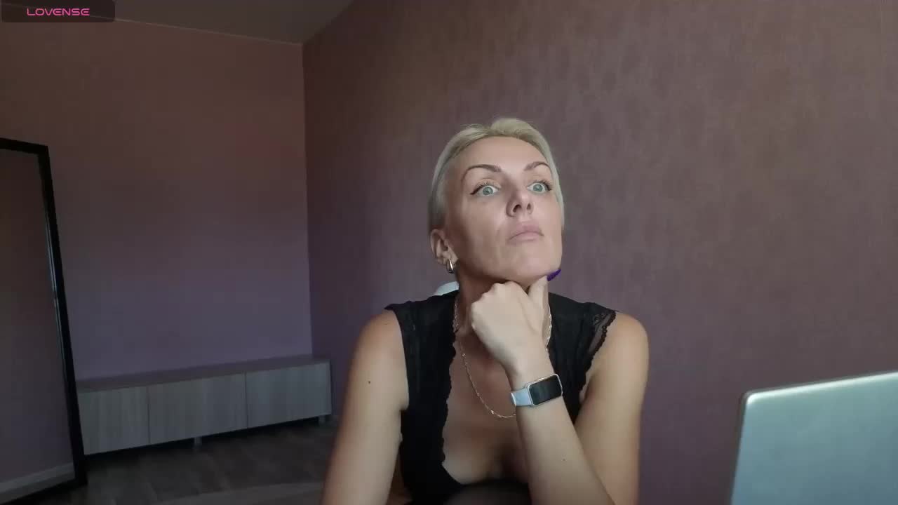 FemdomLedyMaria Adult Chat September 12, 2025