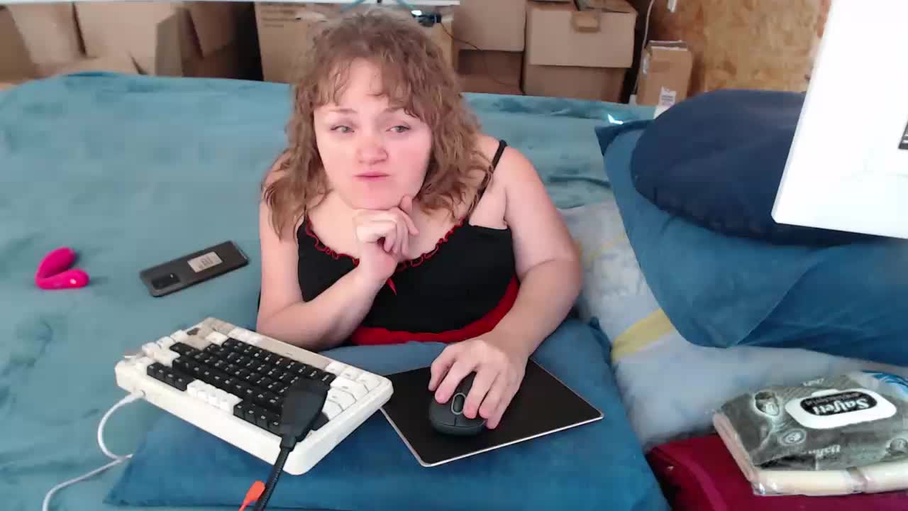 MiniNatali Adult Chat September 12, 2025