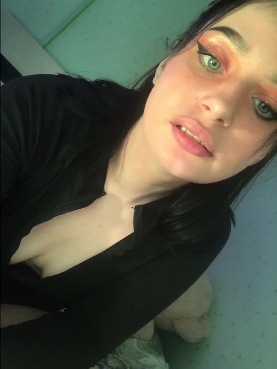 Aliska22 Adult Chat September 13, 2025