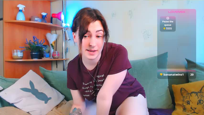 Caroline1995 Adult Chat September 12, 2025