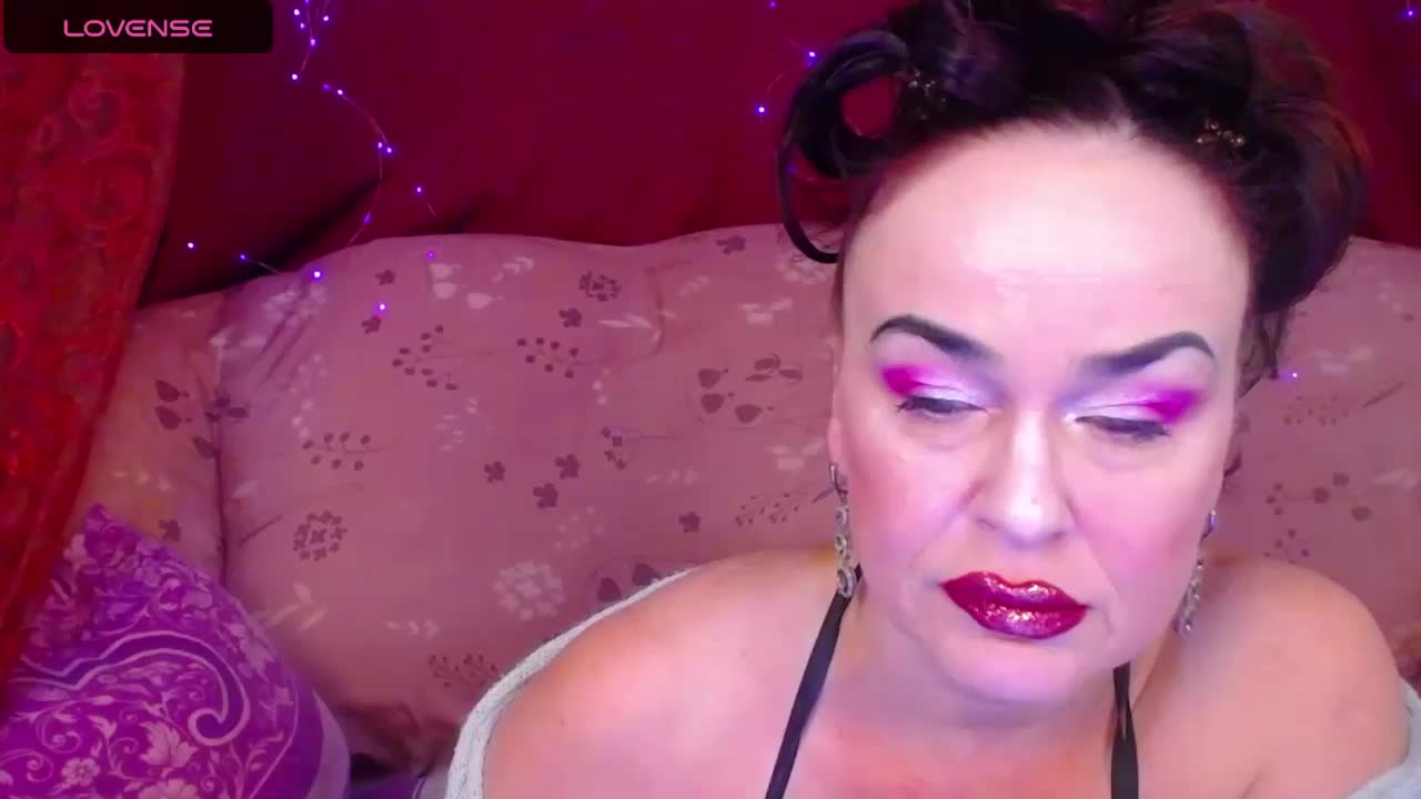 hotzlata Adult Chat September 13, 2025