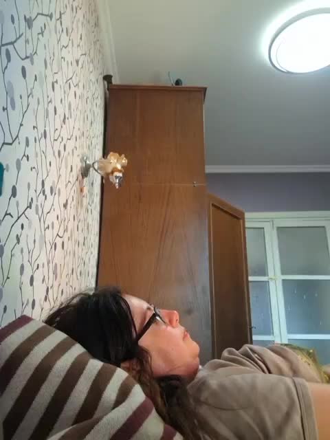 mandarinka28 Adult Chat September 13, 2025