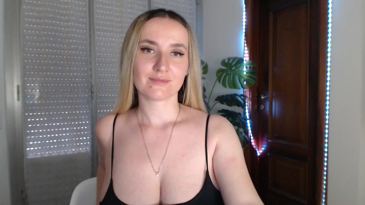 Alina-Lovely Adult Chat September 13, 2025