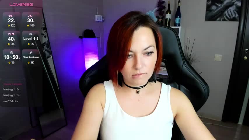 Serena_Woods Adult Chat September 13, 2025