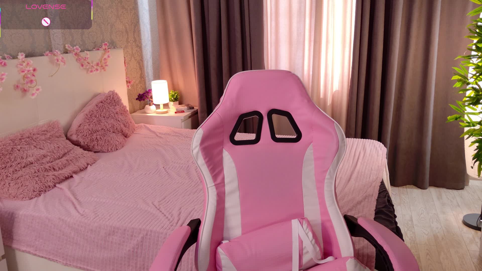 hey-monkey Adult Chat September 13, 2025