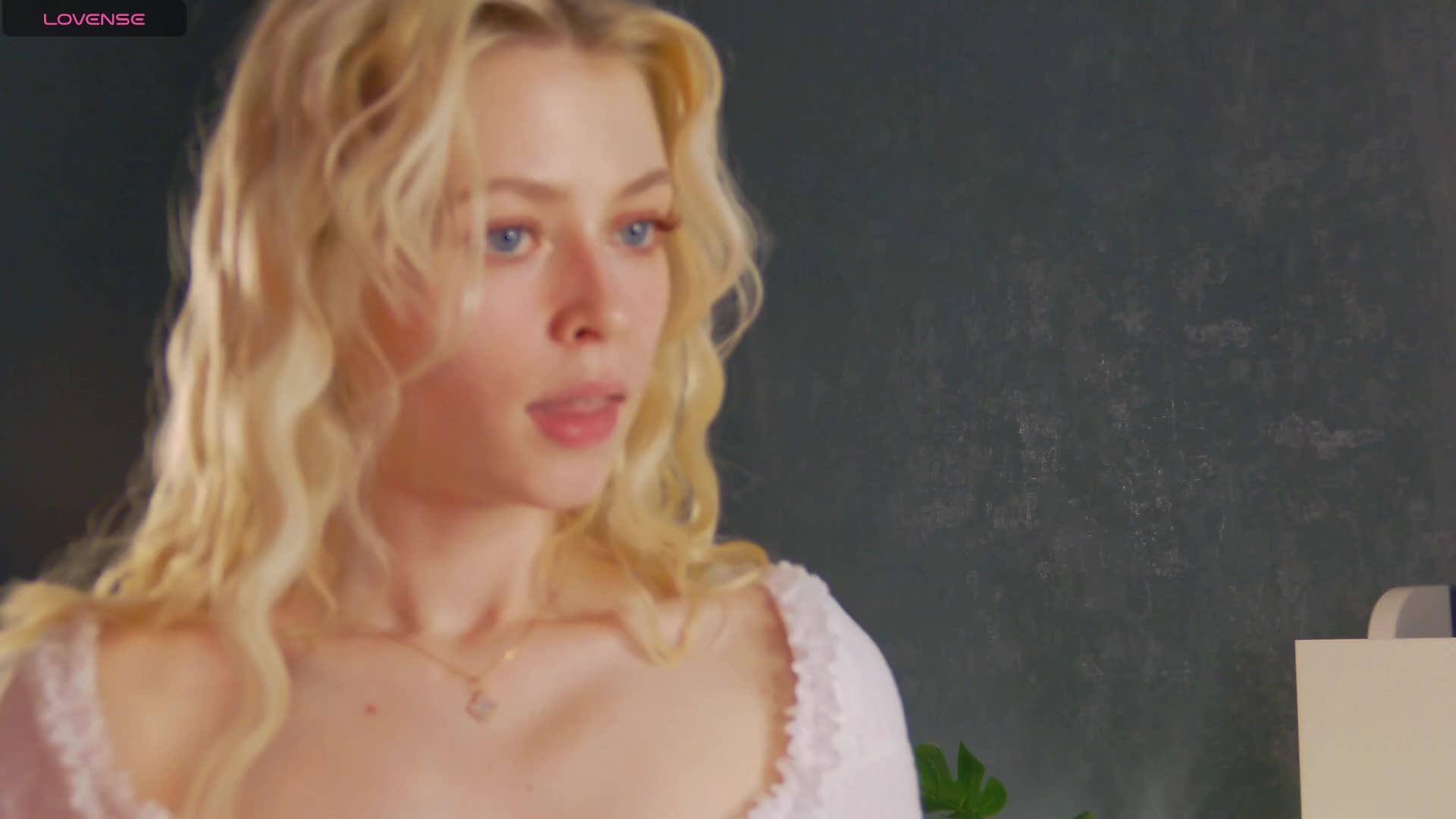 -mozaly- Adult Chat September 13, 2025