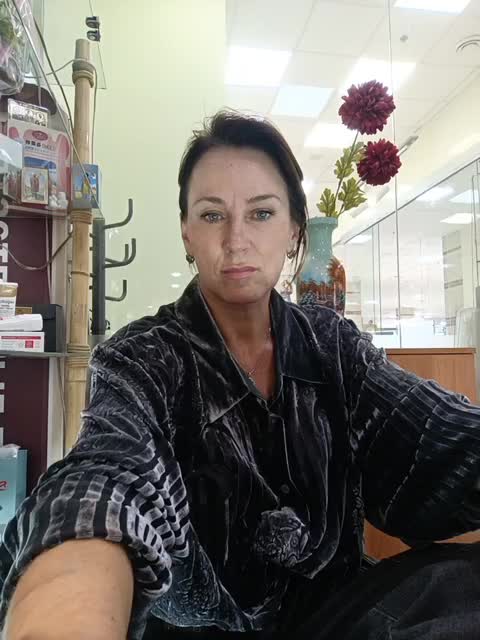 Agnes77 Adult Chat September 13, 2025