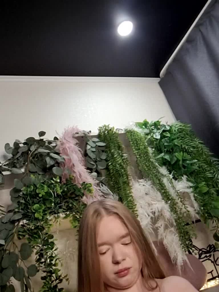 -scyrim- Adult Chat September 13, 2025