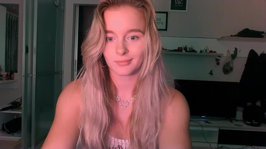 Eva_Jaya Adult Chat September 13, 2025