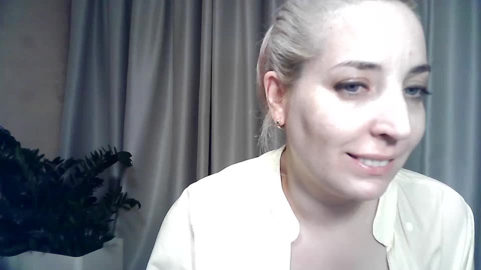 mariska-kiska Adult Chat September 13, 2025