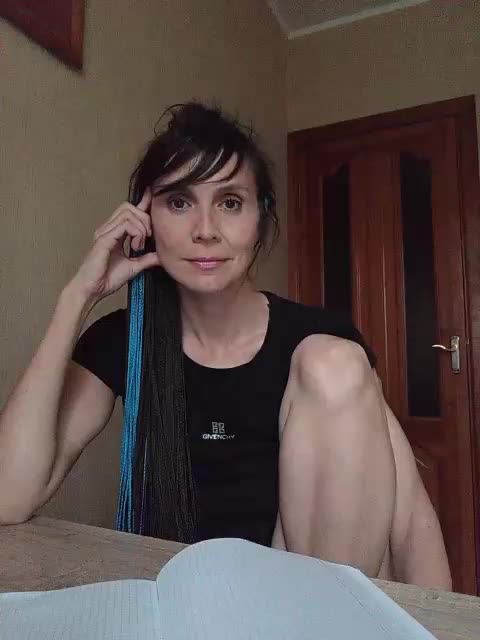 Hellenalonenochka Adult Chat September 13, 2025