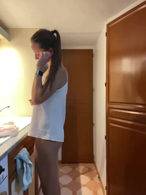 Miss_Milka Adult Chat September 13, 2025