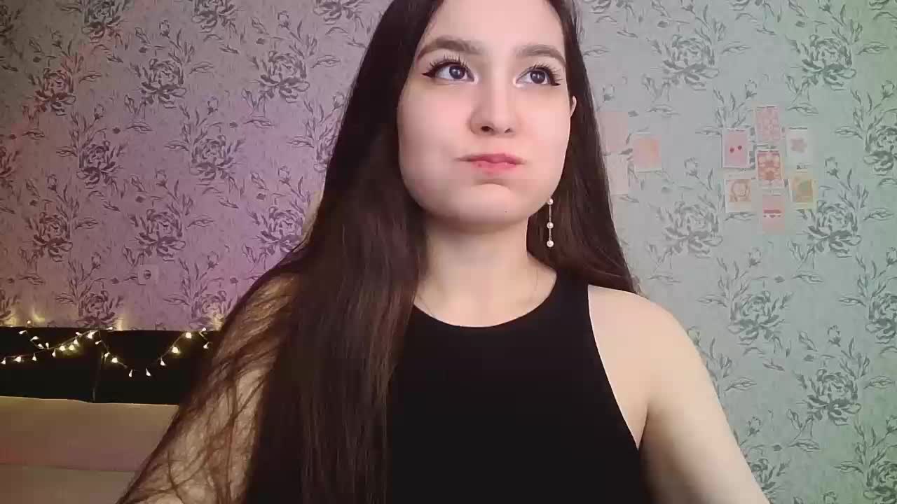 annie-fleur Adult Chat September 13, 2025