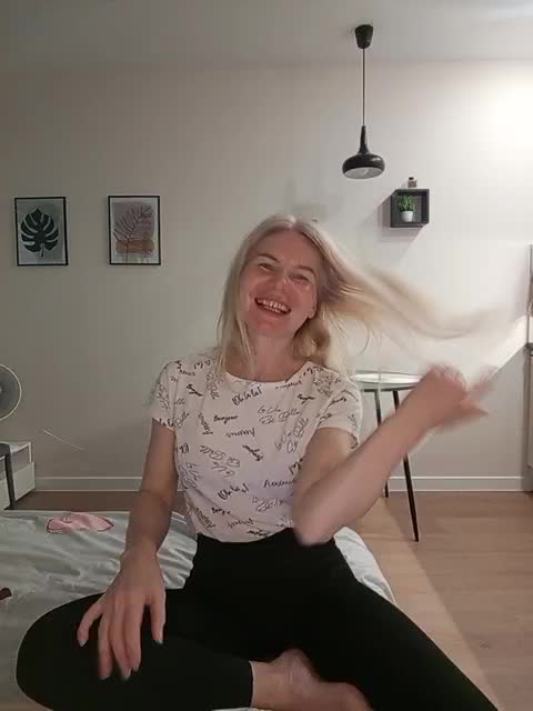 LoveMiyaLika Adult Chat September 13, 2025