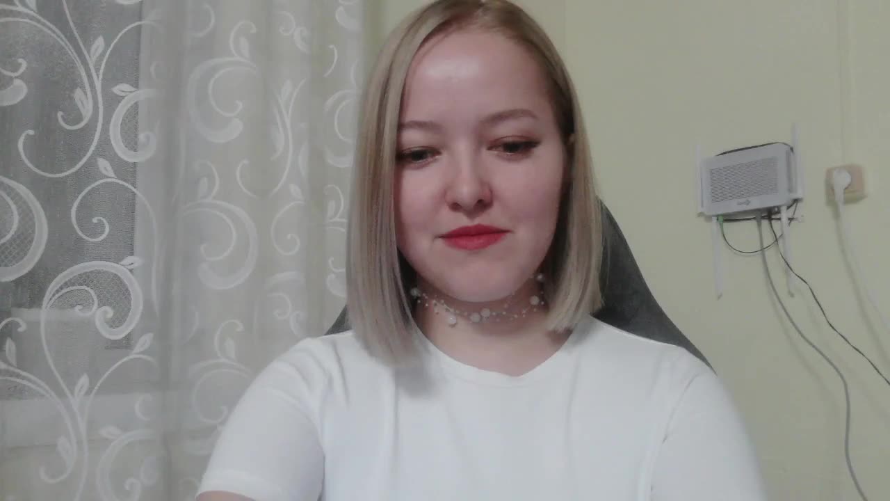 -Sweet-smile- Adult Chat September 13, 2025