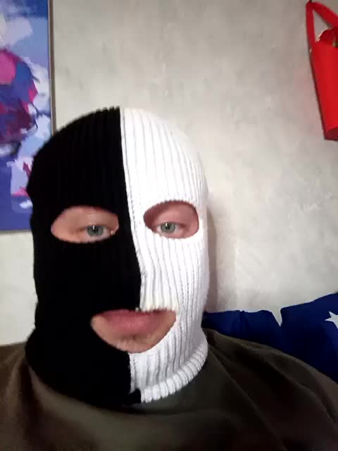 Kiss-Kissaa Adult Chat September 12, 2025