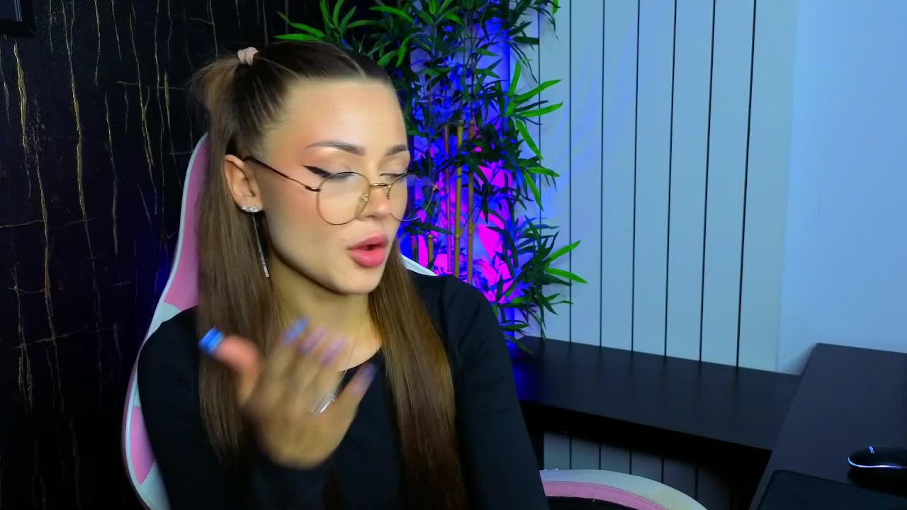 alysereuss Adult Chat September 13, 2025