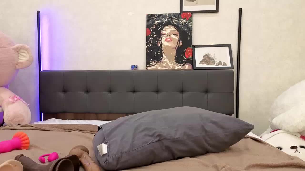 dolly-ll Adult Chat September 13, 2025