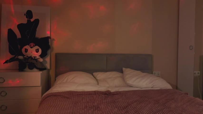 Mia_Luw Adult Chat September 13, 2025